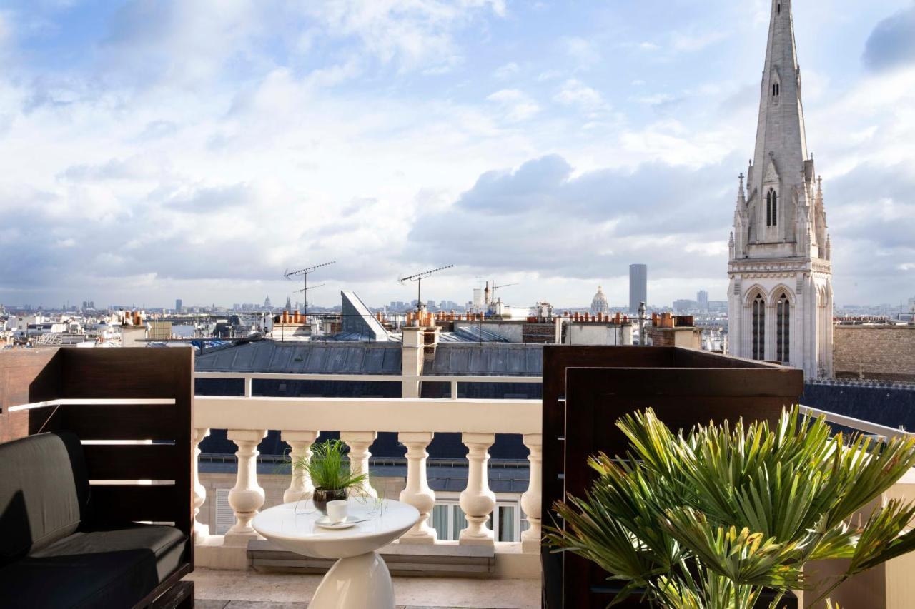 โฮเทล เดอ แซร์-ปารีส ชองเซลิเซ Hotel ภายนอก รูปภาพ