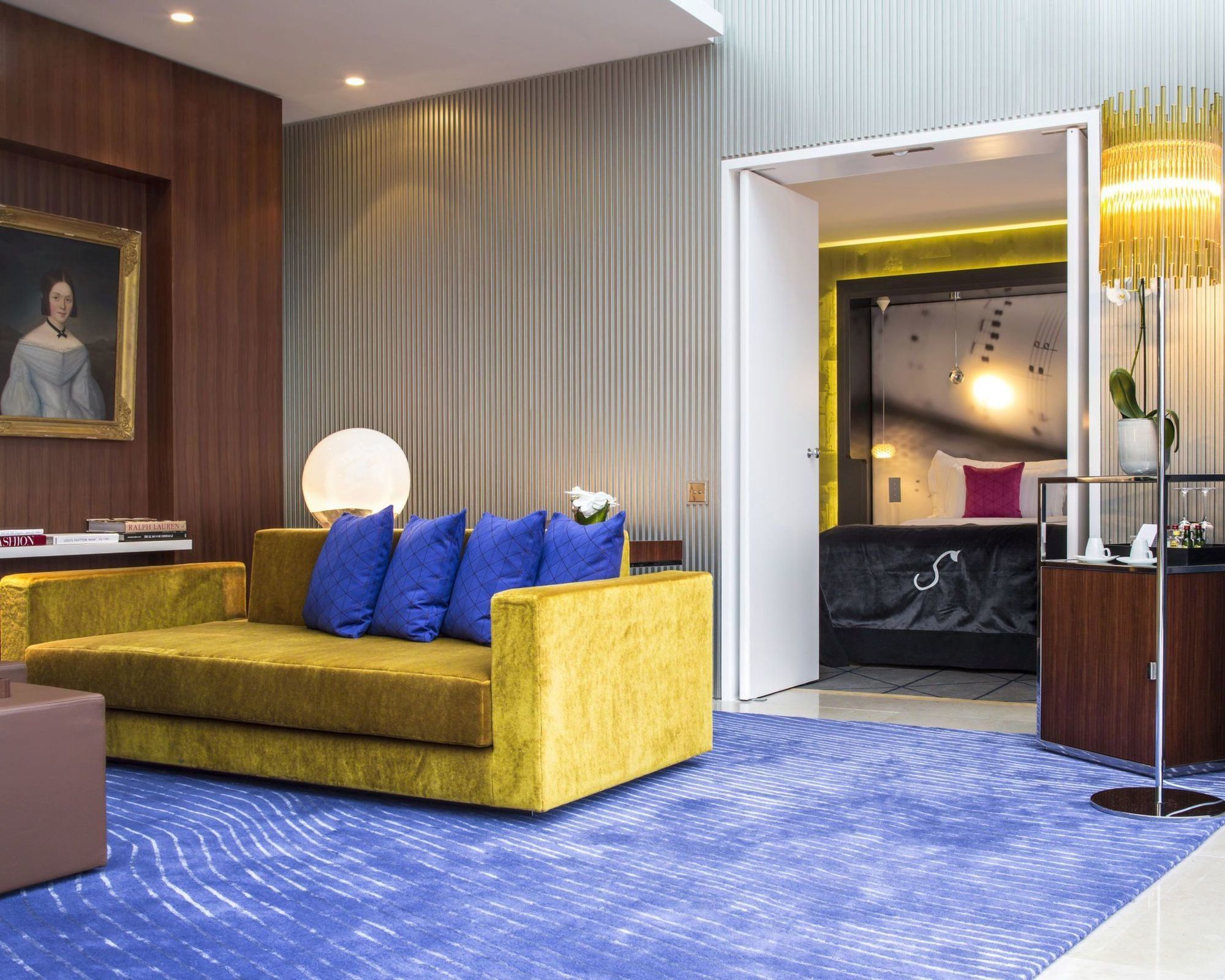 โฮเทล เดอ แซร์-ปารีส ชองเซลิเซ Hotel ภายนอก รูปภาพ